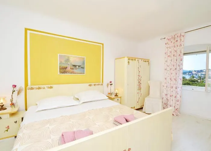 Marini Dvori Hébergement de vacances Trogir